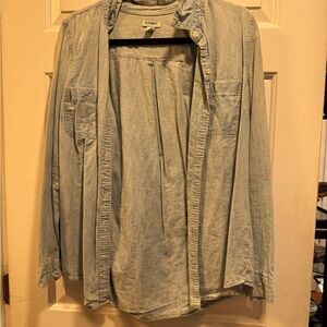Old Navy Light Blue Button-Down Shirt